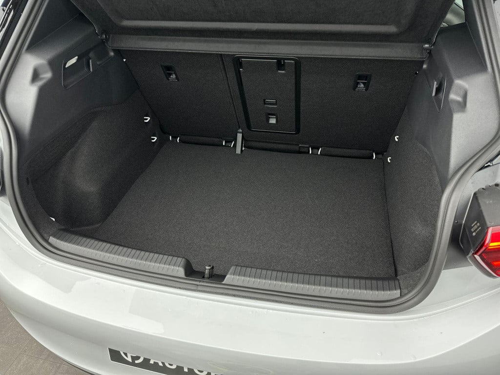 Volkswagen Id.3 pure business 52 kwh accu. 125 kw / 170 pk hatchba