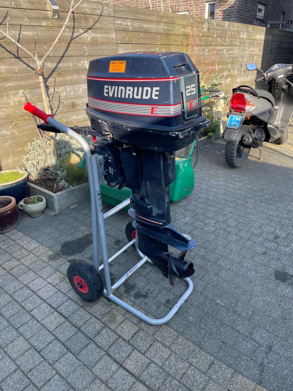 Mercury evinrude Tohatsu mariner selva