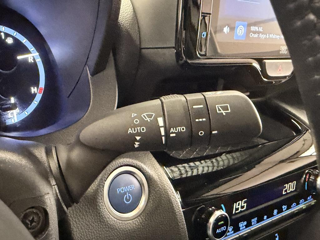 Toyota Yaris Cross 1.5 hybrid launch ed| pano| jbl| hud| adap.cruise| leder