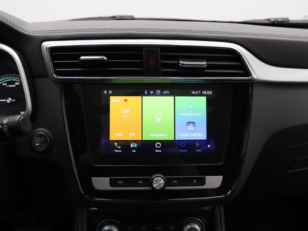 MG Zs-ev mg luxury 45 kwh | automaat | panorama dak | leder | navigatie | a
