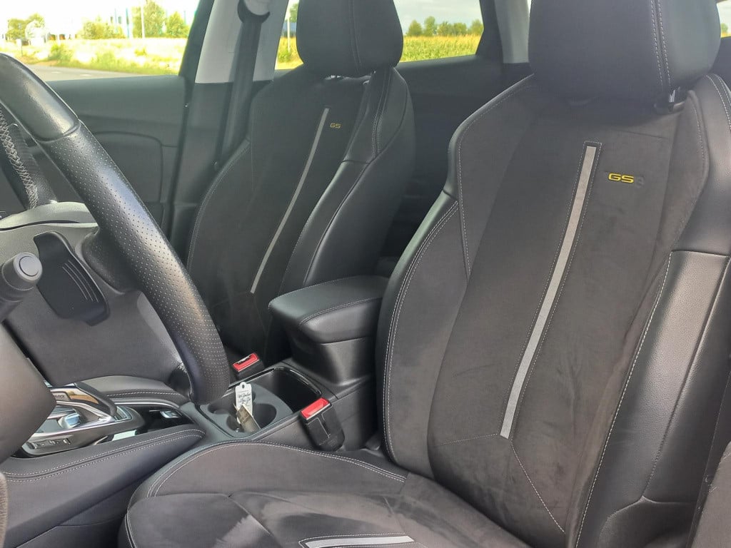 Opel Grandland 1.6 turbo plug-in hybrid 4x4 gse | climat | 19" lmv | camera