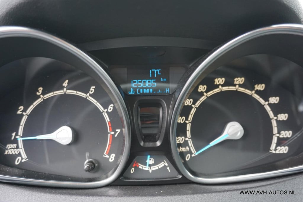 Ford Fiesta 1.0 ecoboost titanium
