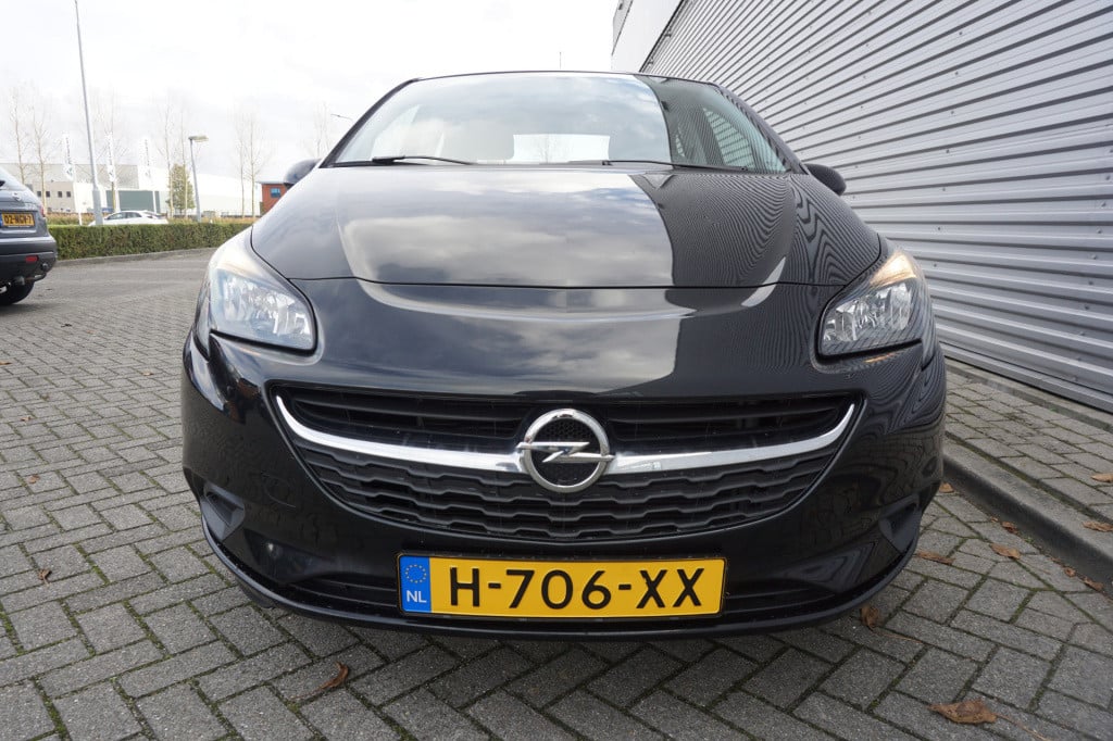 Opel Corsa-e opel corsa-e airco / elektr. ramen / trekhaak / lm velgen