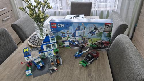 Lego 60316