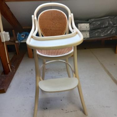 Nostalgische kinderstoel gratis