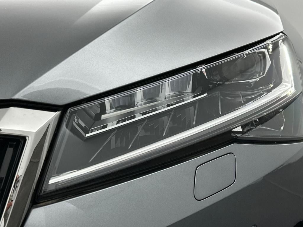 Skoda Superb combi 1.5 tsi business edition plus dsg7