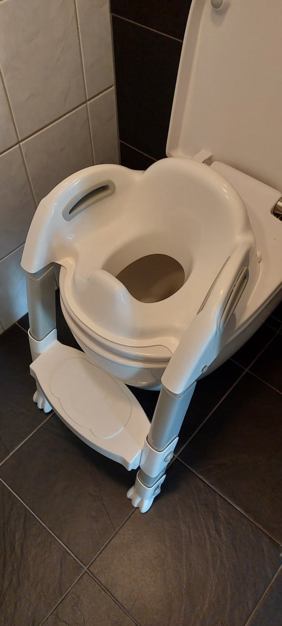 Toiletverkleiner met trapje