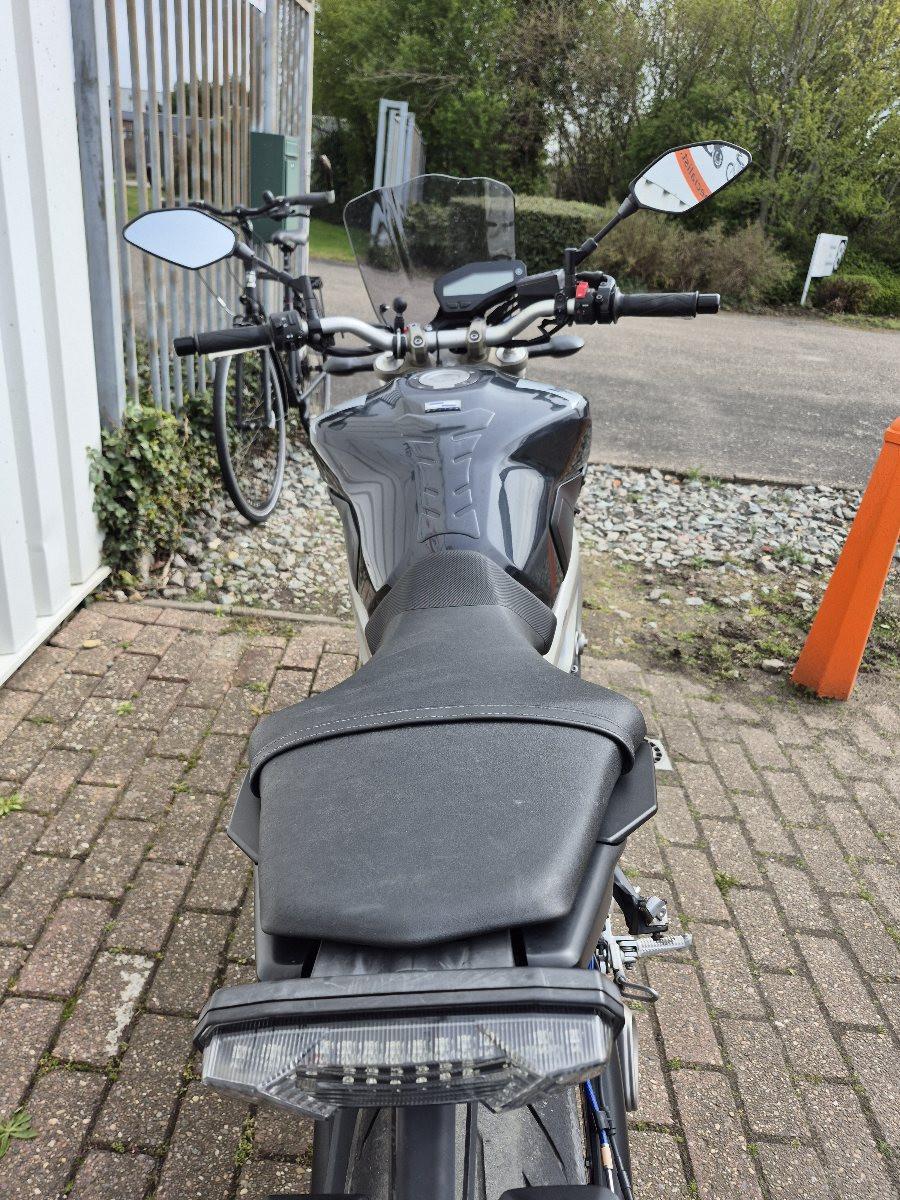 Yamaha MT-09 uit 2014, stoere naked bike