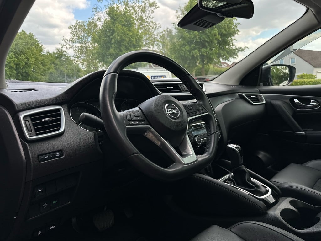 Nissan Qashqai 1.3 dig-t n-connecta
