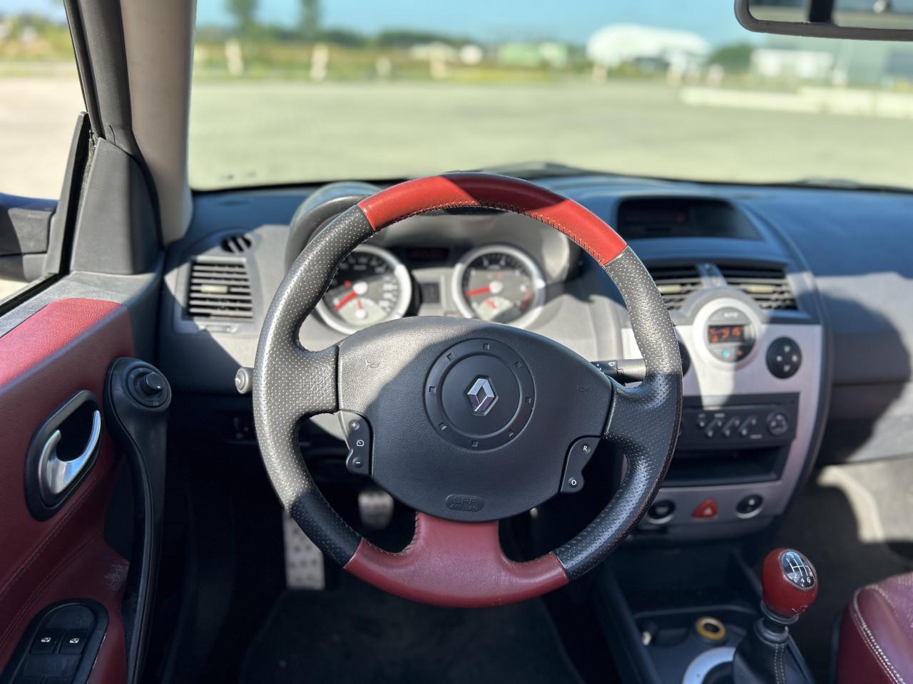 Renault Mégane Coupé-Cabriolet 2.0-16V Priv. Luxe/LEDER/AP