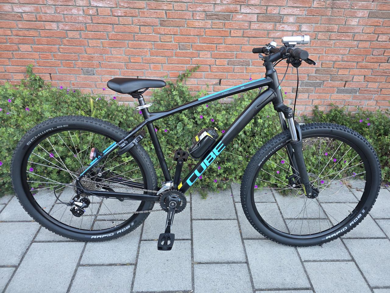 CUBE AIM | 29 INCH | FRAME 51 CM | 2X8V | NETTE STAAT!