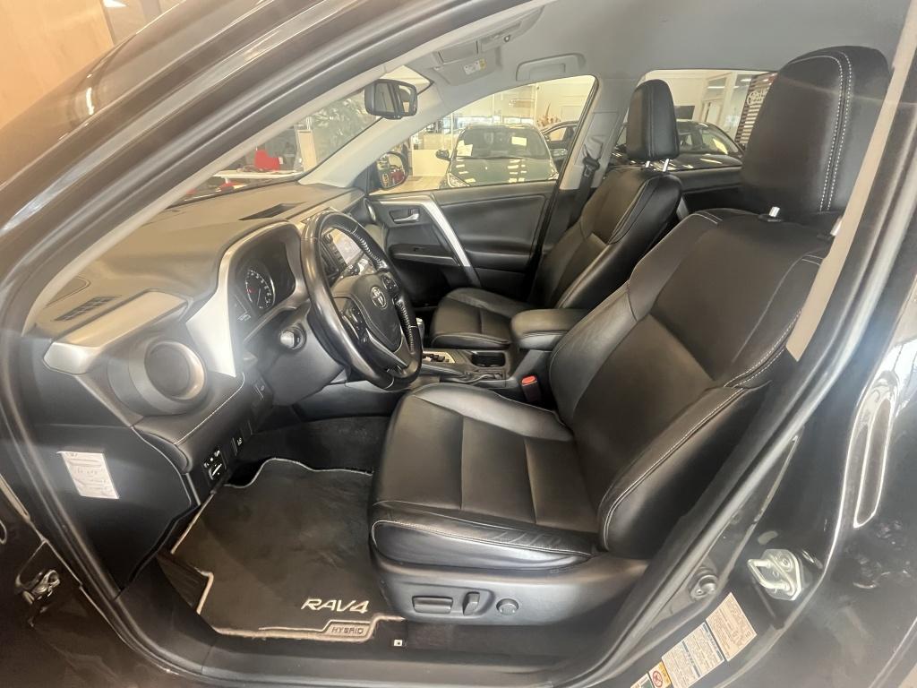 Toyota Rav4 2.5 hybrid awd executive | leer | bsm | 360 camera | trekhaak |
