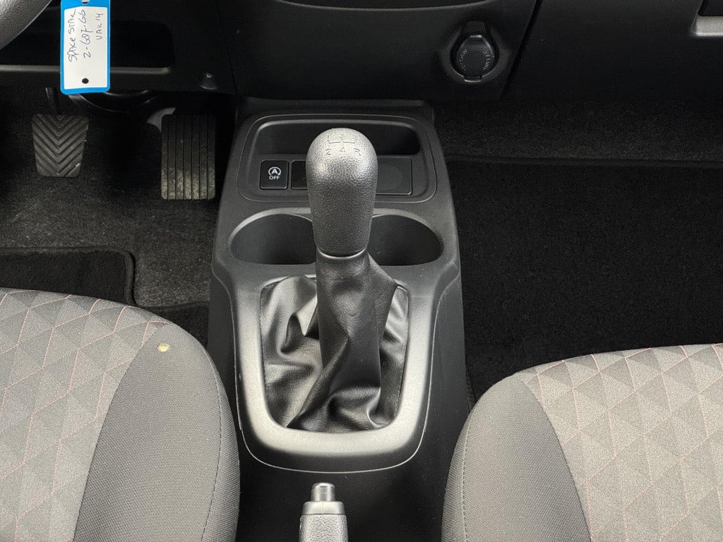 Mitsubishi Space Star 1.2 connect+