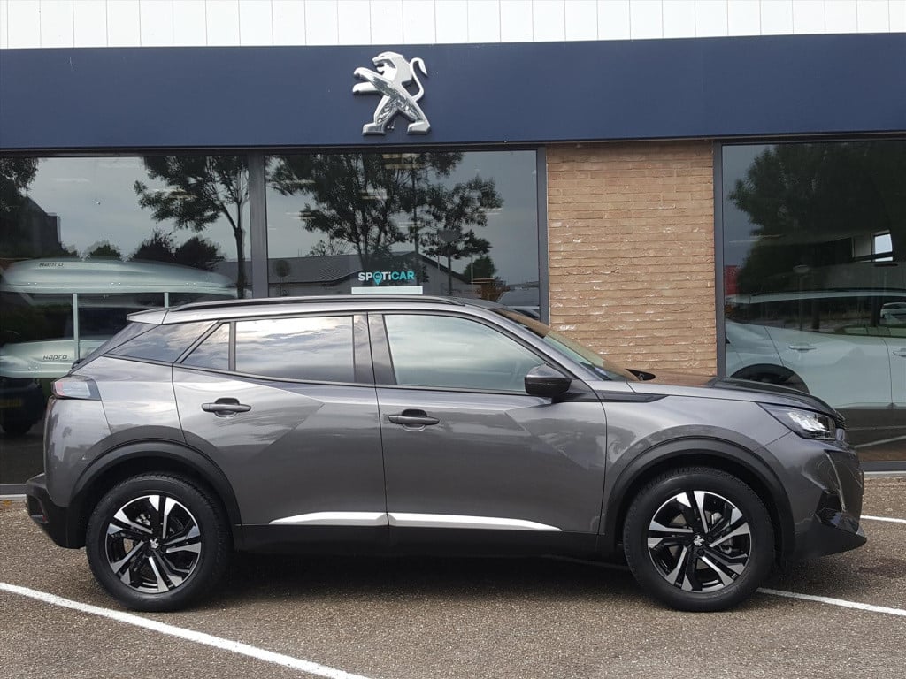 Peugeot 2008 1.2 puretech 100pk allure navigatie | trekhaak | cruise & clim