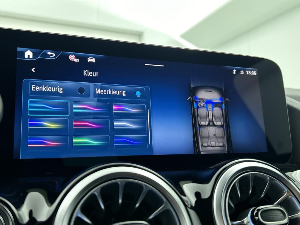 Mercedes-Benz Gla-klasse 180 business solution amg | nightpakket | trekhaak