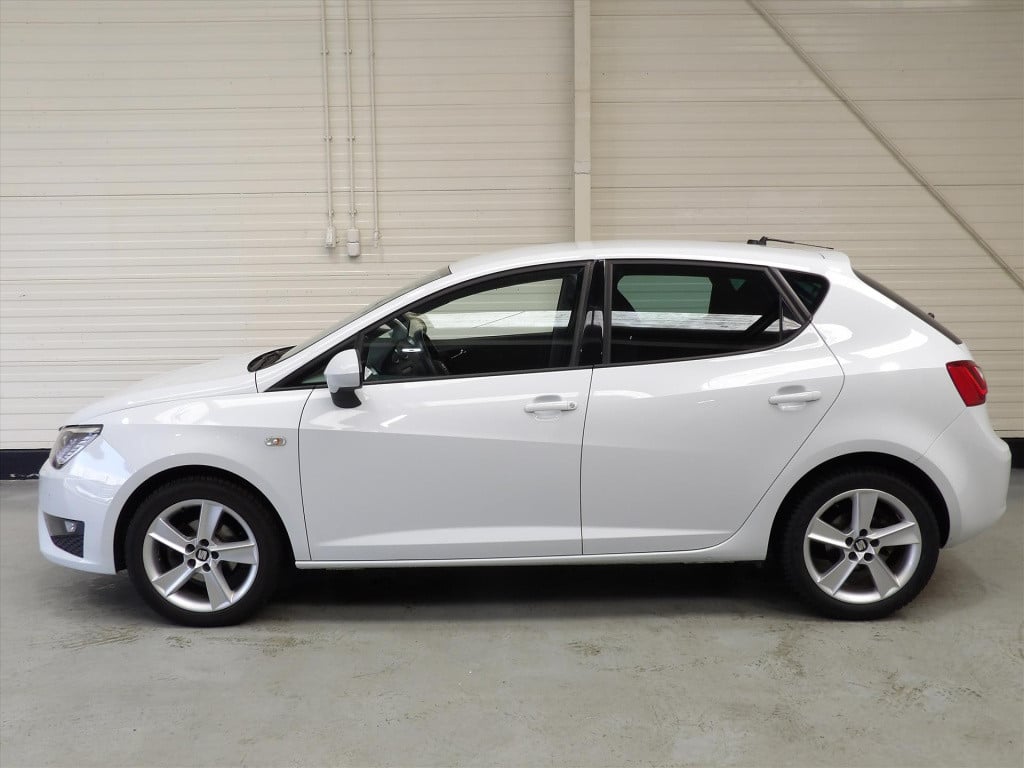 Seat Ibiza 1.0 ecotsi 95pk fr connect