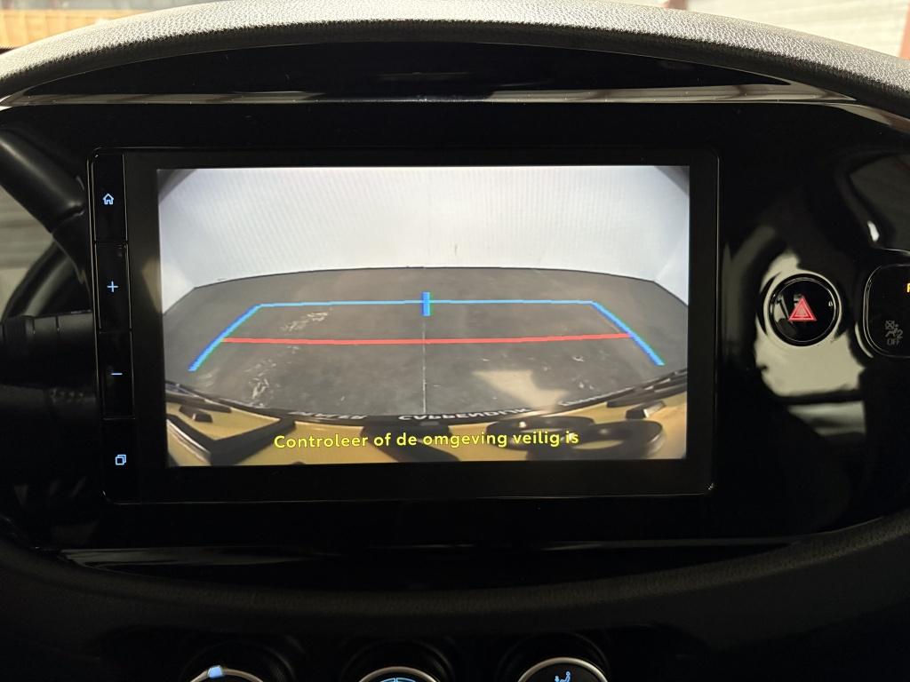 Toyota Aygo x 1.0 vvt-i mt play | camera | apple carplay |