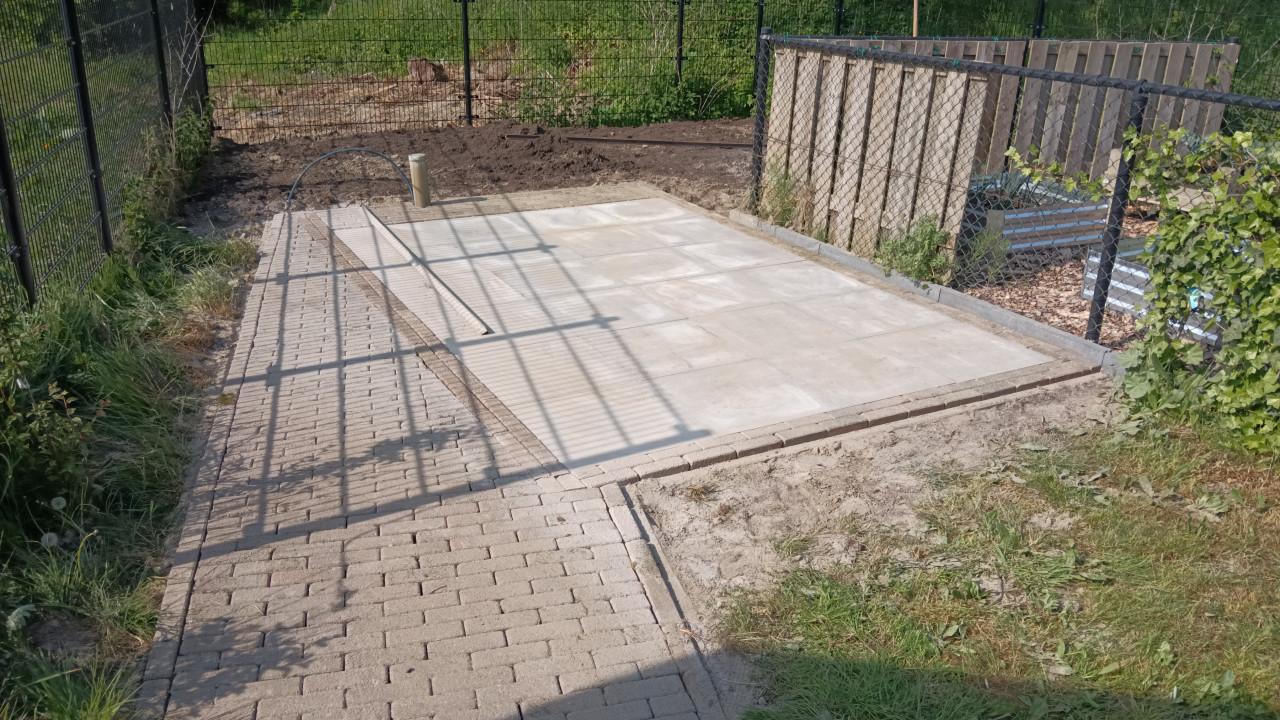 Grondwerk, Bestrating en Hovenierswerk.