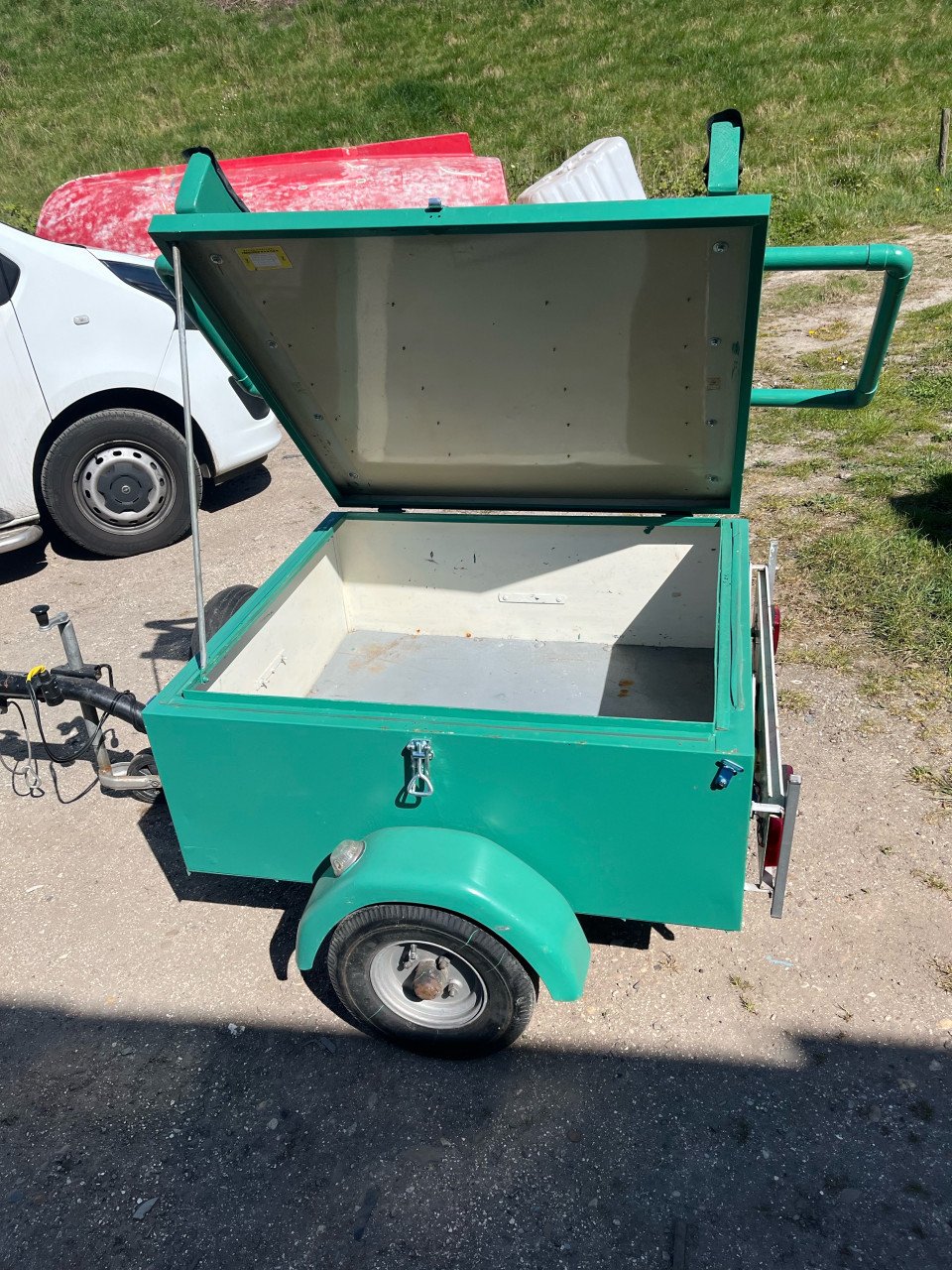 Te koop kleine kar