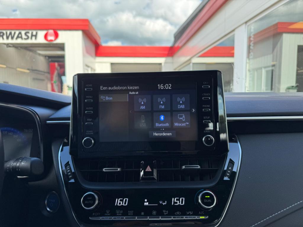 Toyota Corolla Touring Sports 1.8 hybrid dynamic