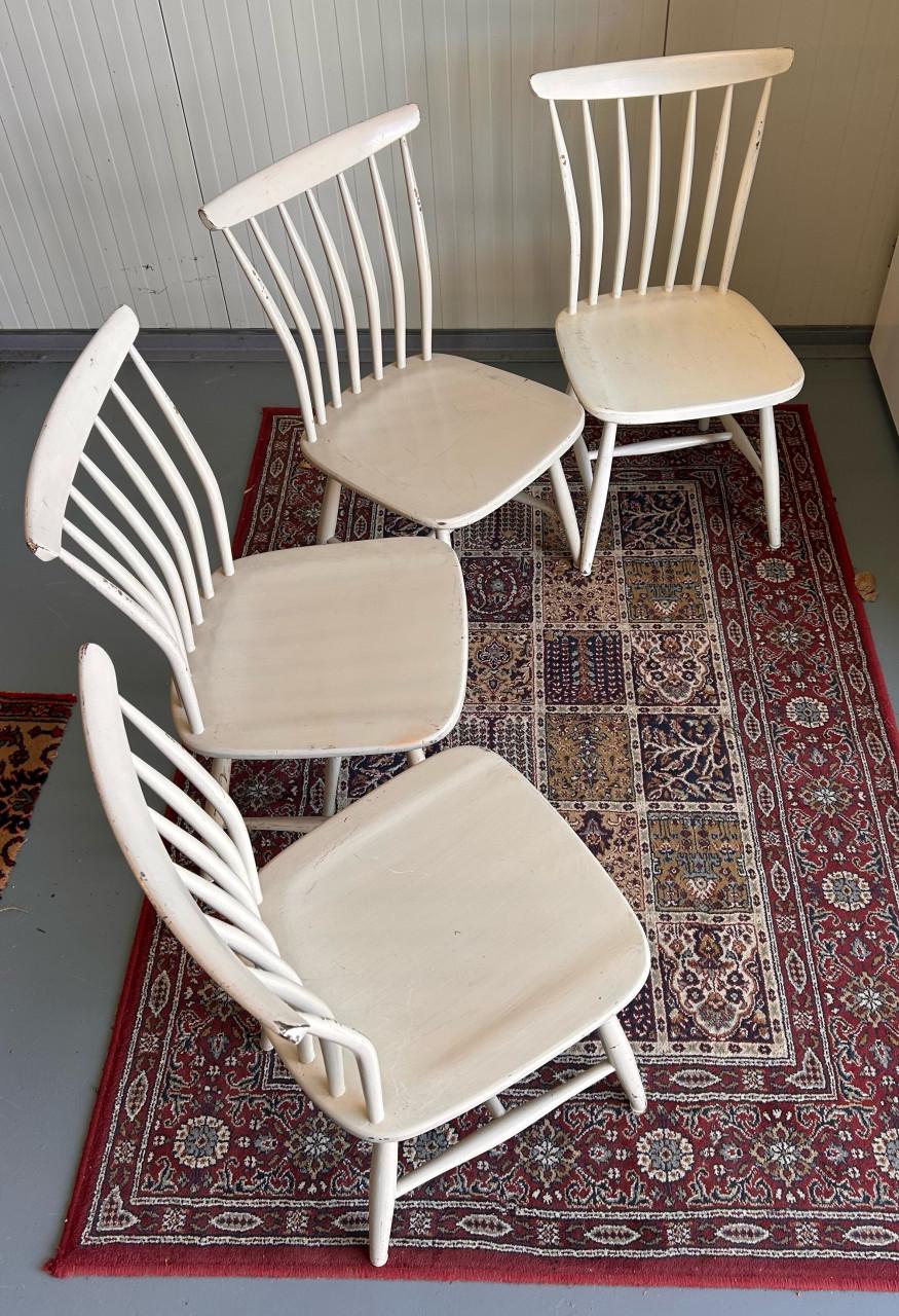 Set-4 vintage Åkerblom spijlenstoelen-Zweeds design j-50/60