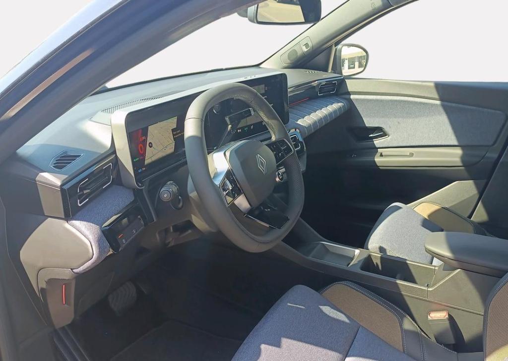 Renault 5 comfort range techno 52 kwh - demo / v2g / pack advanced driving 