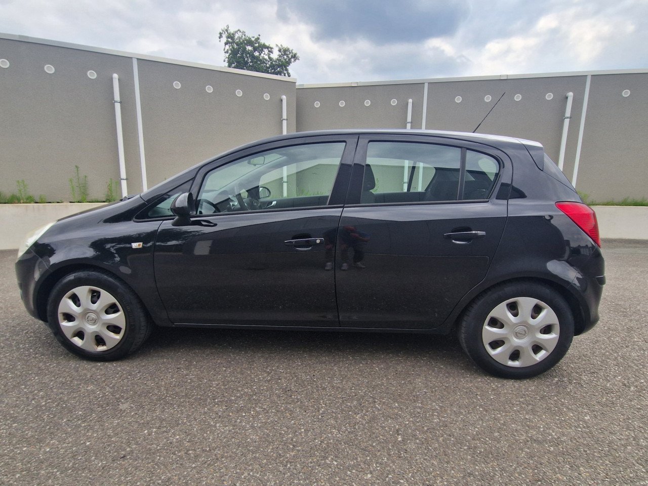 Opel Corsa 1.4-16V Enjoy