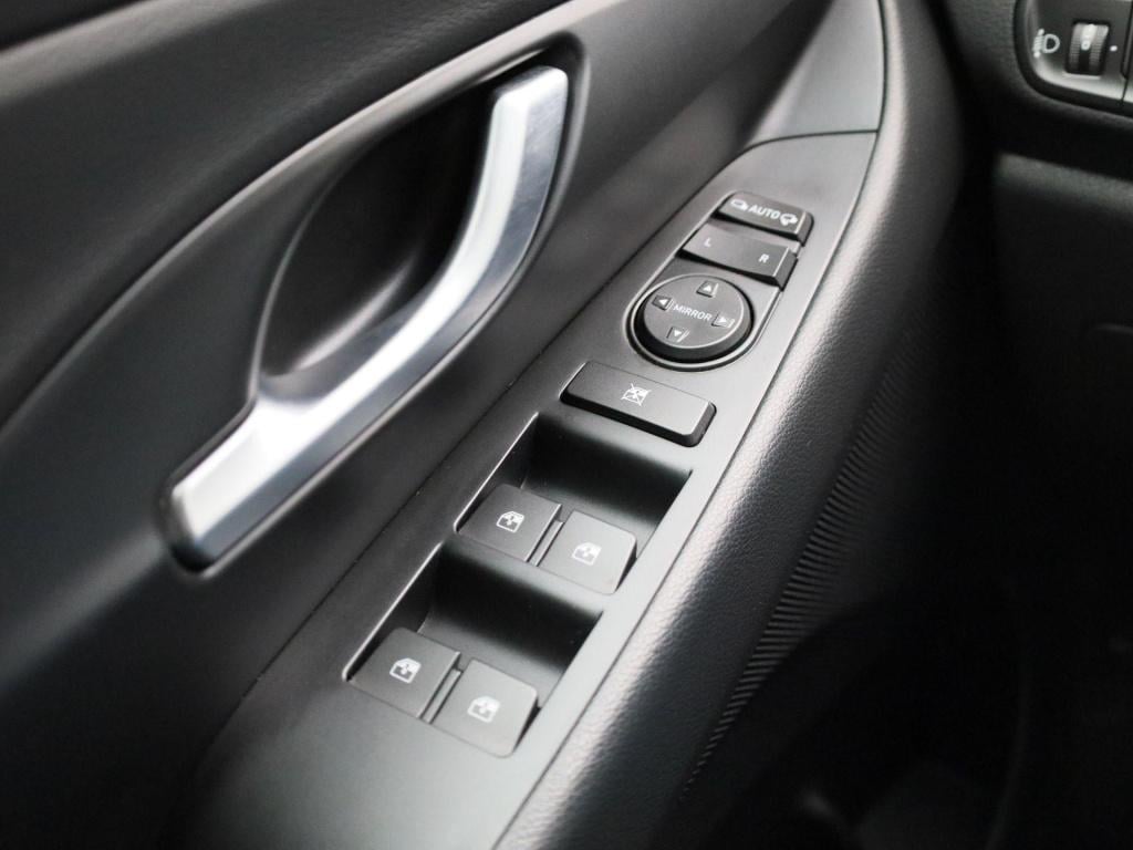 Hyundai I 30 wagon 1.0 t-gdi mhev comfort | automaat | apple carplay / andr