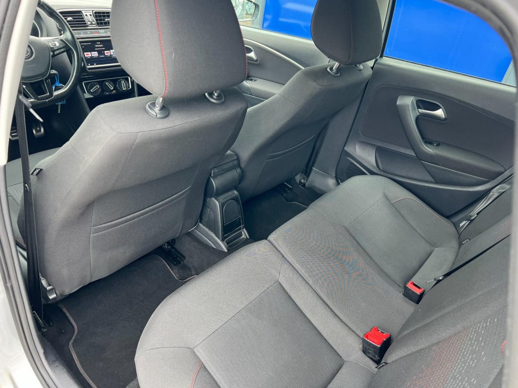 Volkswagen Polo 1.2 tsi comfortline business r, diverse opties...
