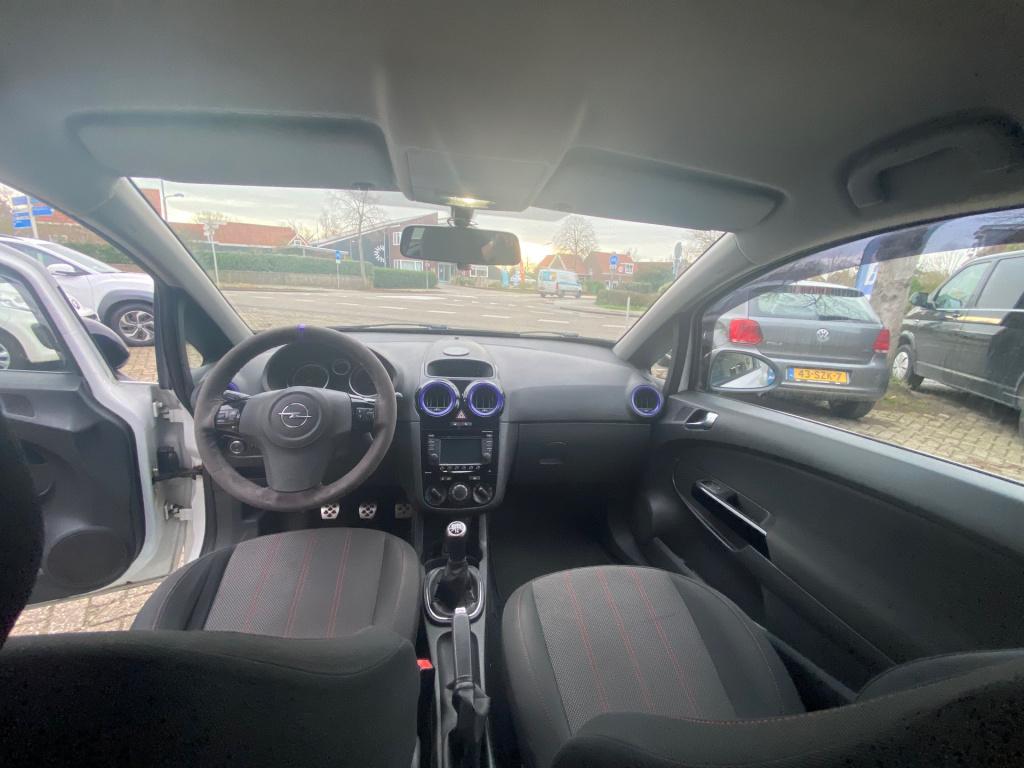 Opel Corsa corsa 1.4 start/stop cosmo