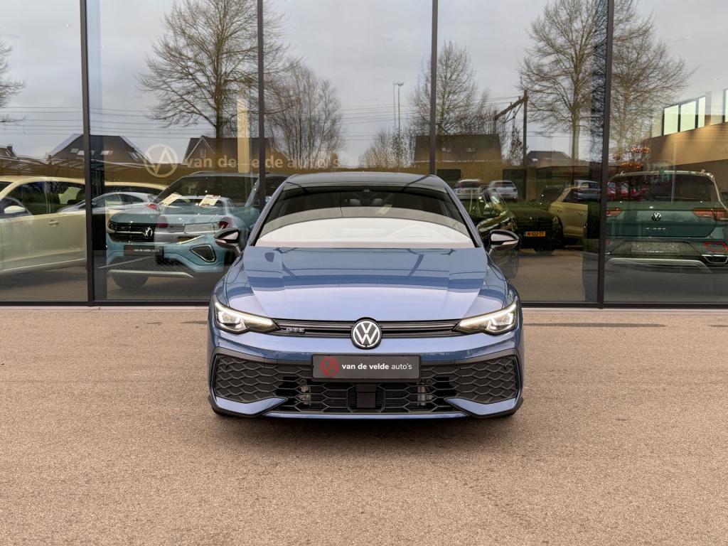 Volkswagen Golf 1.5 ehybrid gte | black style | iq light | camera | head-up
