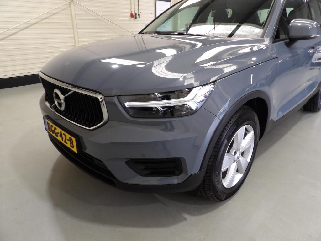 Volvo XC40 t3 163pk geartronic momentum core