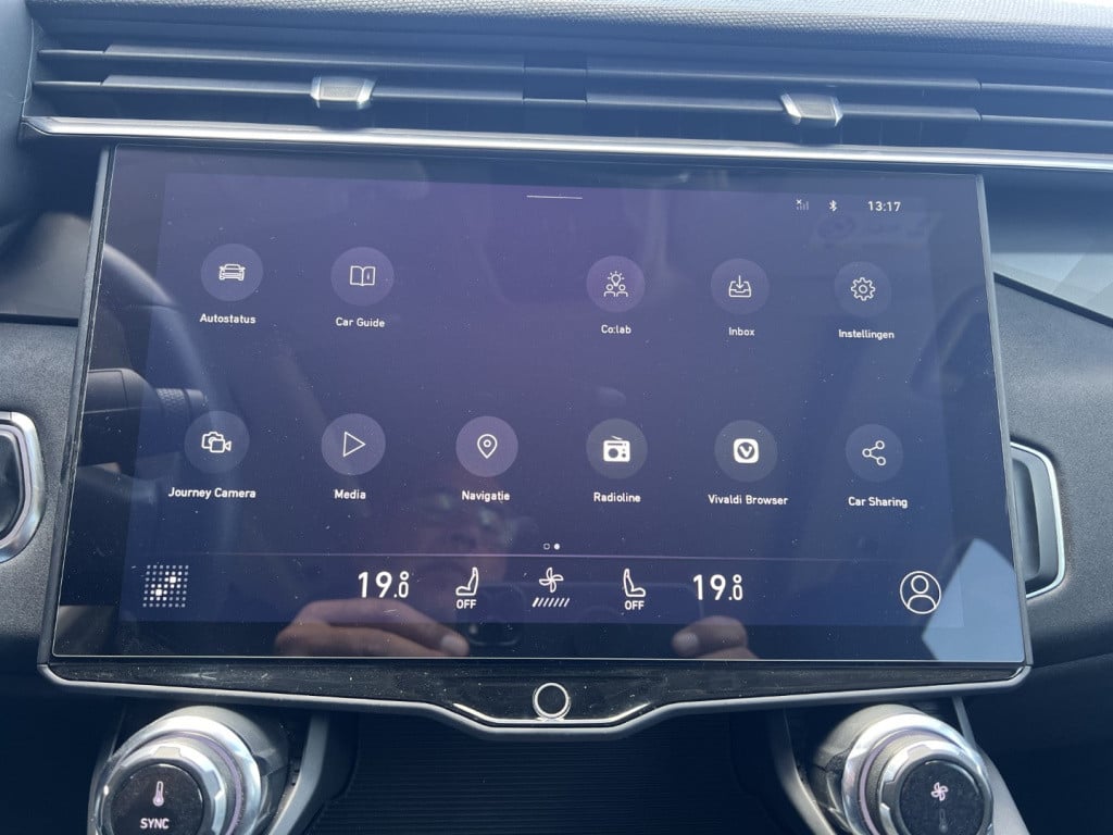 Lynk & Co 01 1.5 261pk plug in hybrid , panodak , carplay