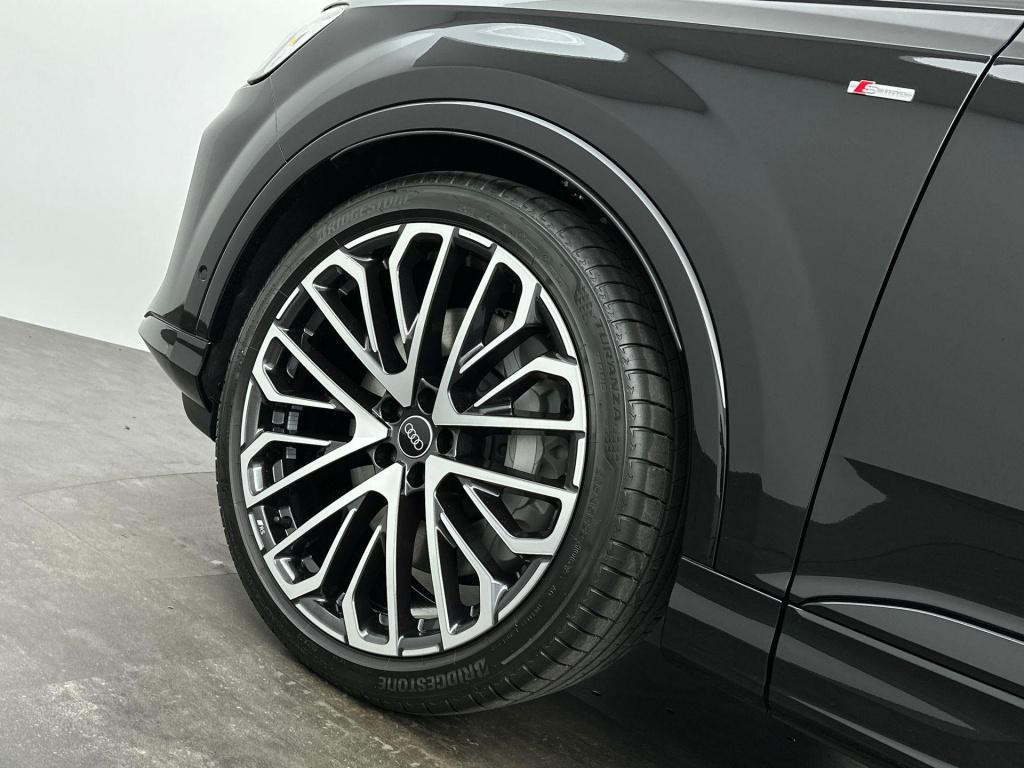 Audi Q7 pro line s 55 tfsi e 290 kw / 394 pk suv 8 versn.