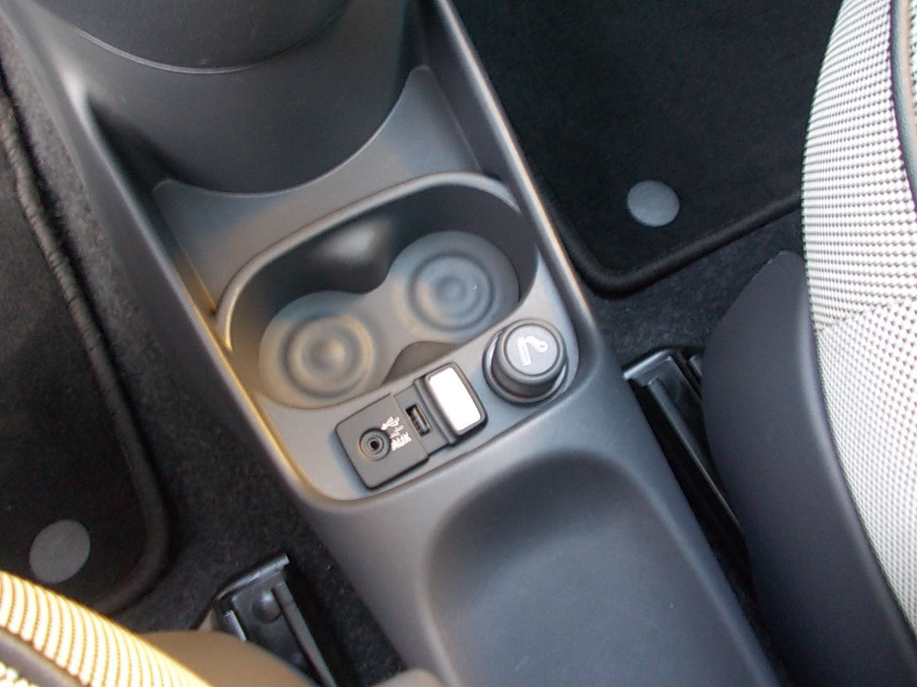 Fiat 500 0.9 twin-air 63kw lounge airco, panorama dak