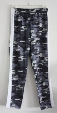 Joggings broek oorlogspatroon maat 152
