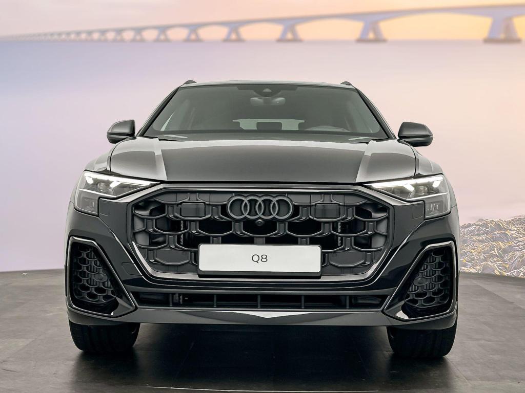 Audi Q8 pro line s (c2 pi) 55 tfsi e 290 kw / 394 pk suv