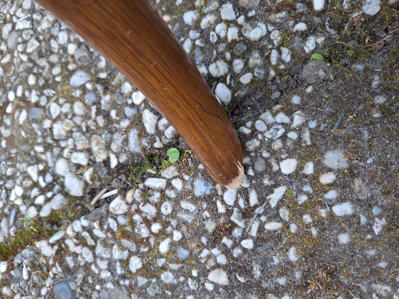 2 Decoratieve rotan tafeltjes