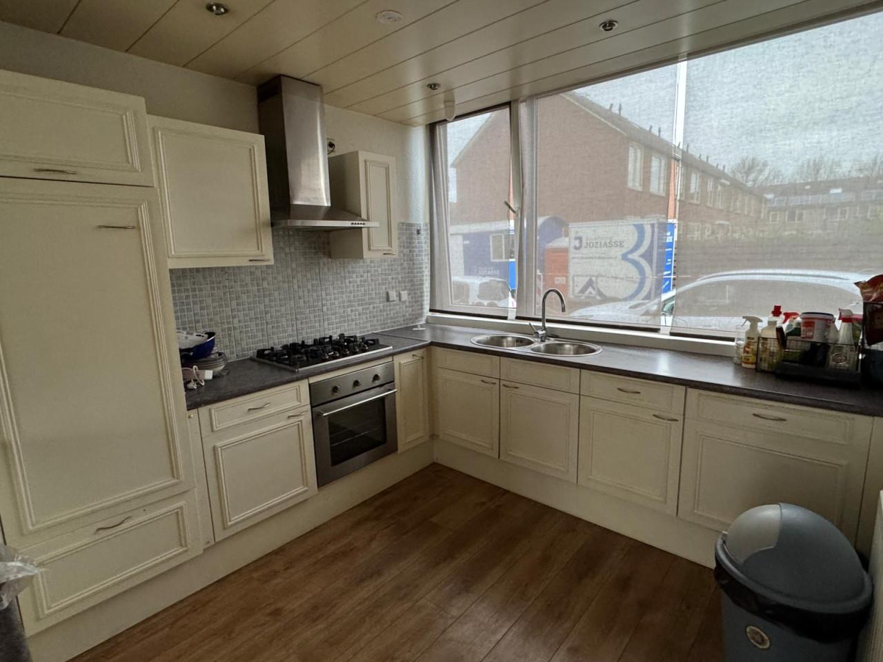 Per direct te huur: ruime eengezinswoning met garage in Goes