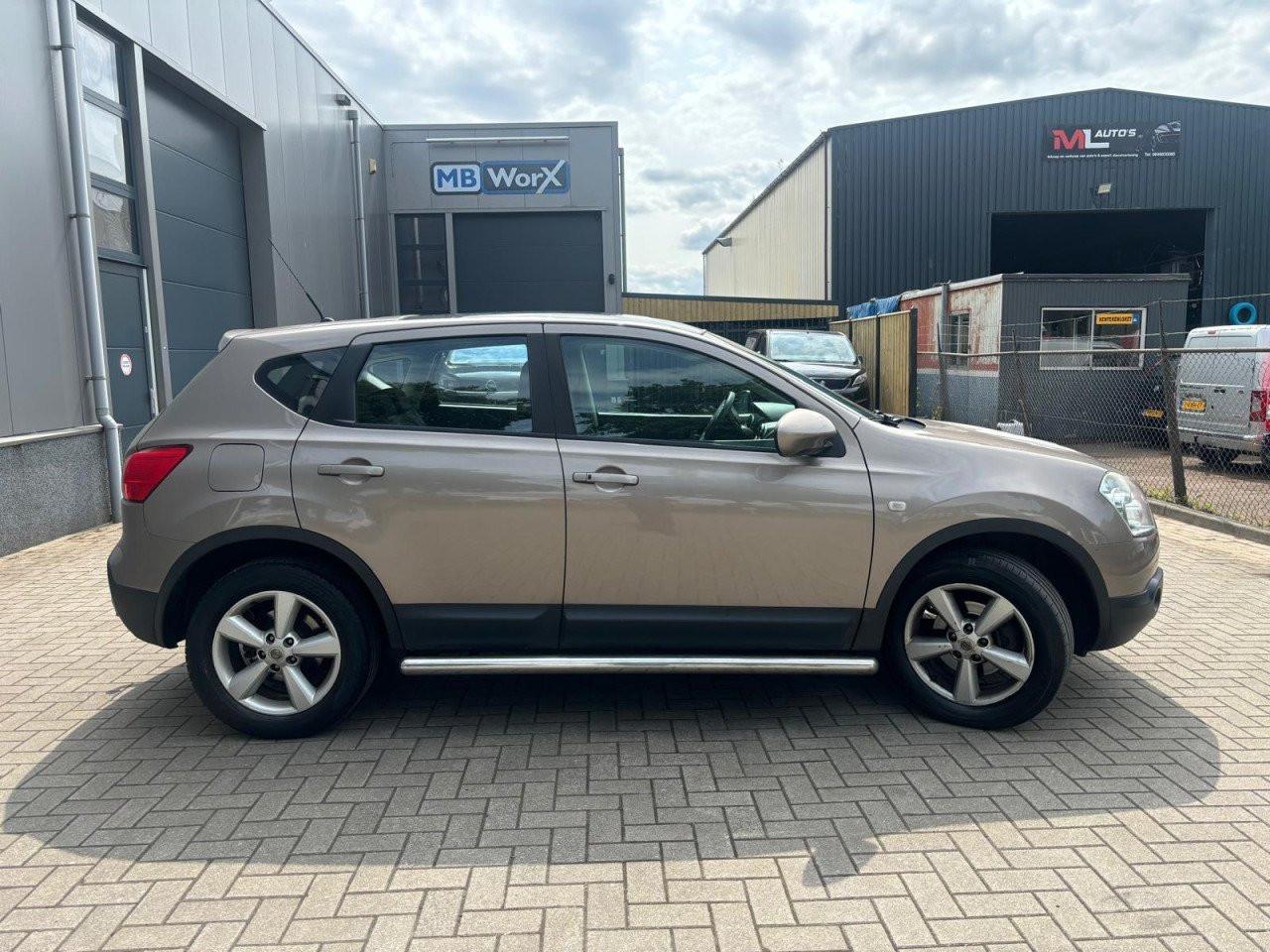 Nissan Qashqai -2.0 Tekna Pack
