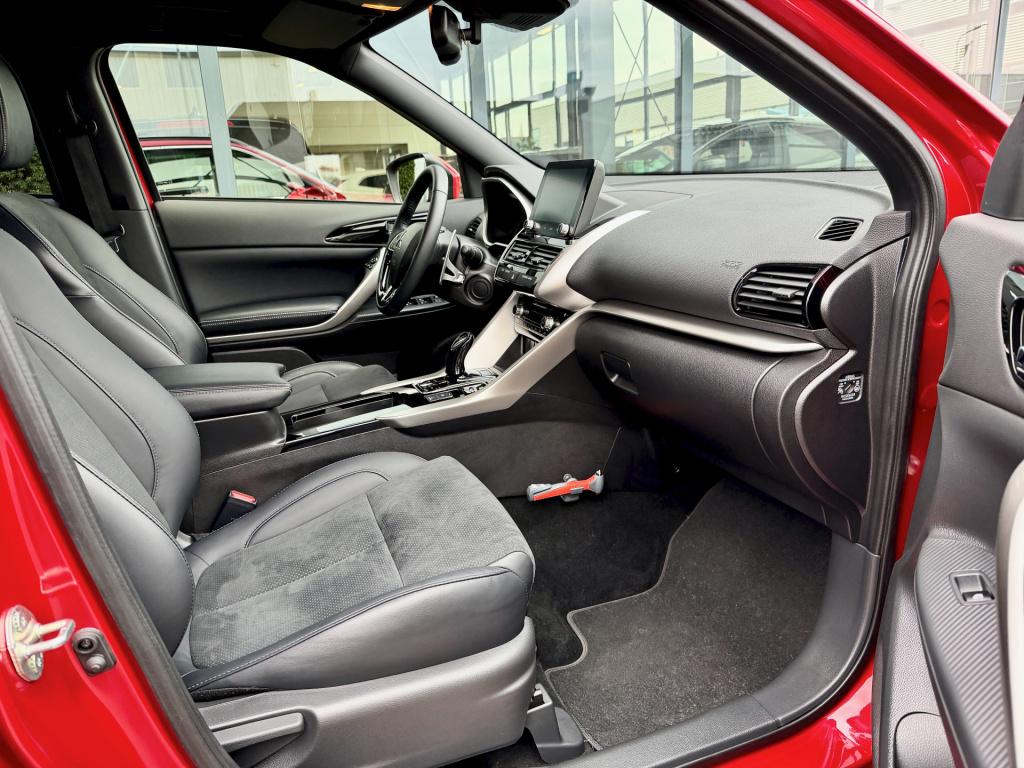 Mitsubishi Eclipse Cross 2.4 phev intense+ navi ecc cruise