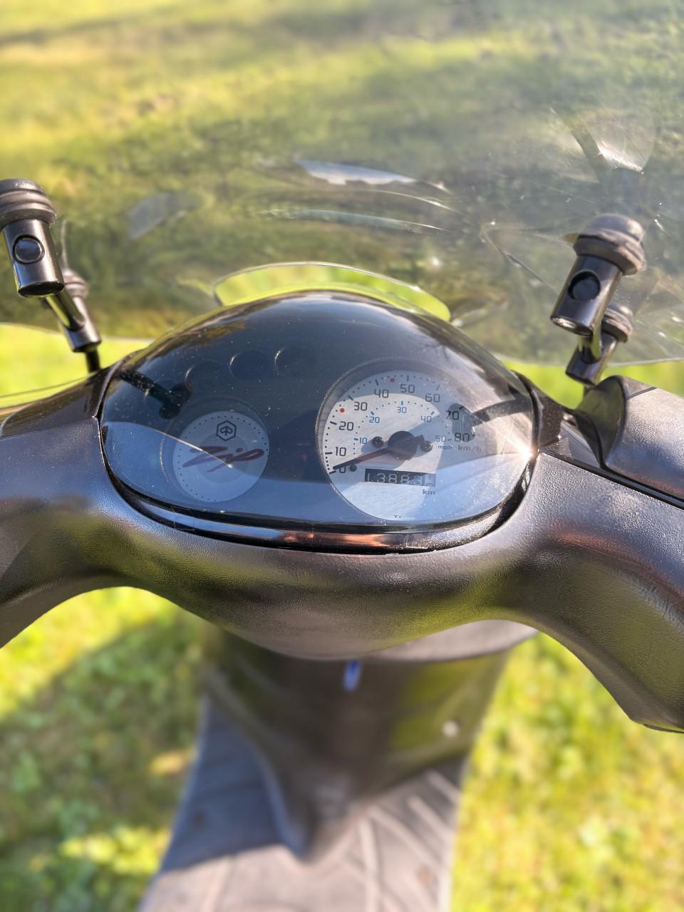 Piaggio Zip iGet 2019 - 45 km/u - Rijklaar