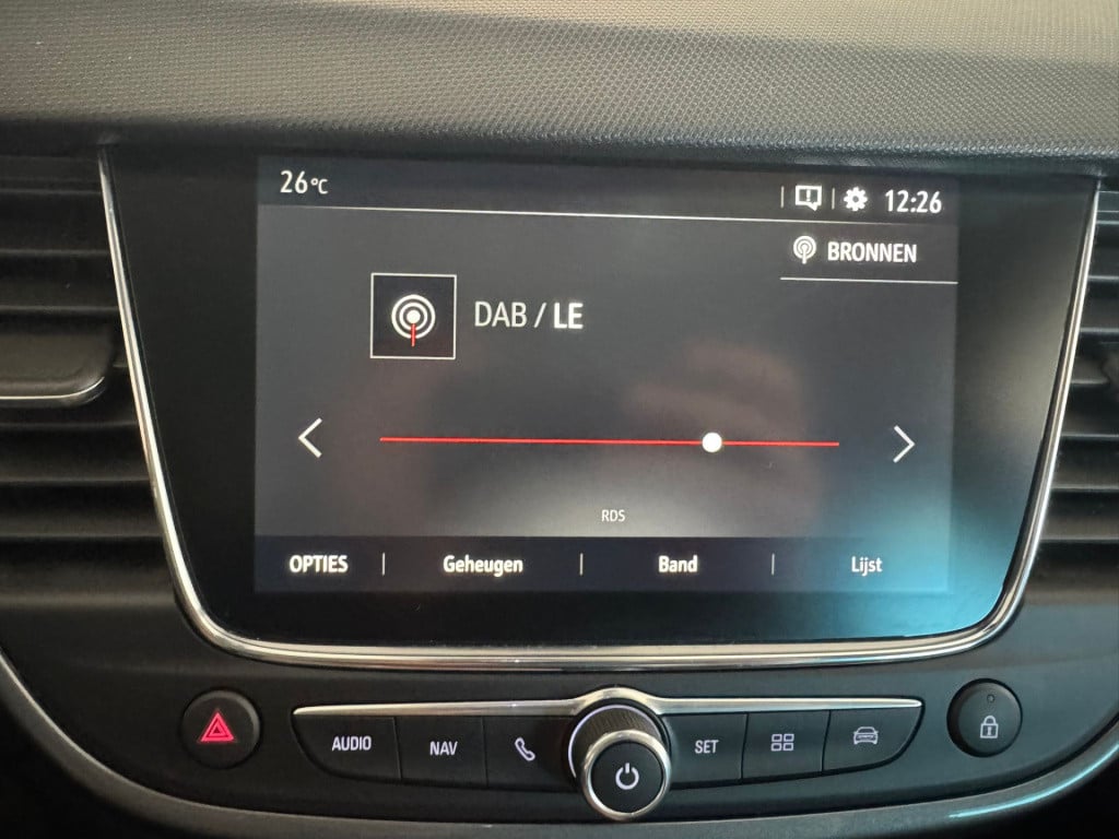 Opel Crossland X 1.2 turbo elegance