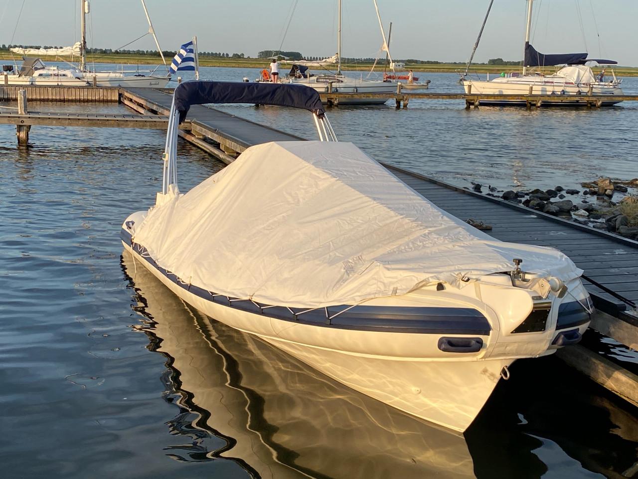 Rib lomag Beluga 640 met 150 PK Suzuki en trailer