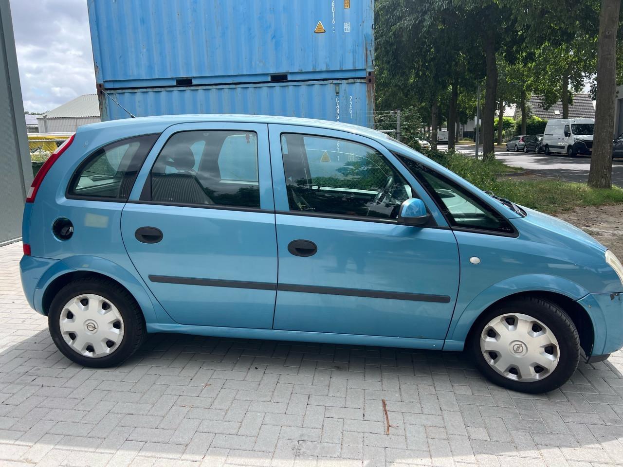 Opel Meriva 1.6-16VEnjoy inruilkoopje €750
