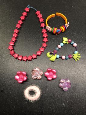 Nieuwe sieraden meisjes