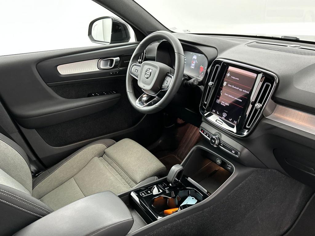 Volvo XC40 t5 262pk recharge plus dark| adap.cruise| camera| keyless| dab+