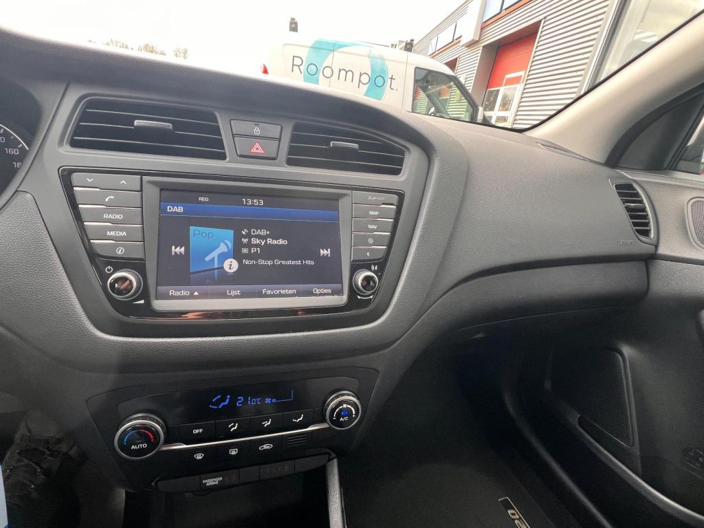 Hyundai I 20 1.0 t-gdi comfort, camera, navigatie, trekhaak enz...