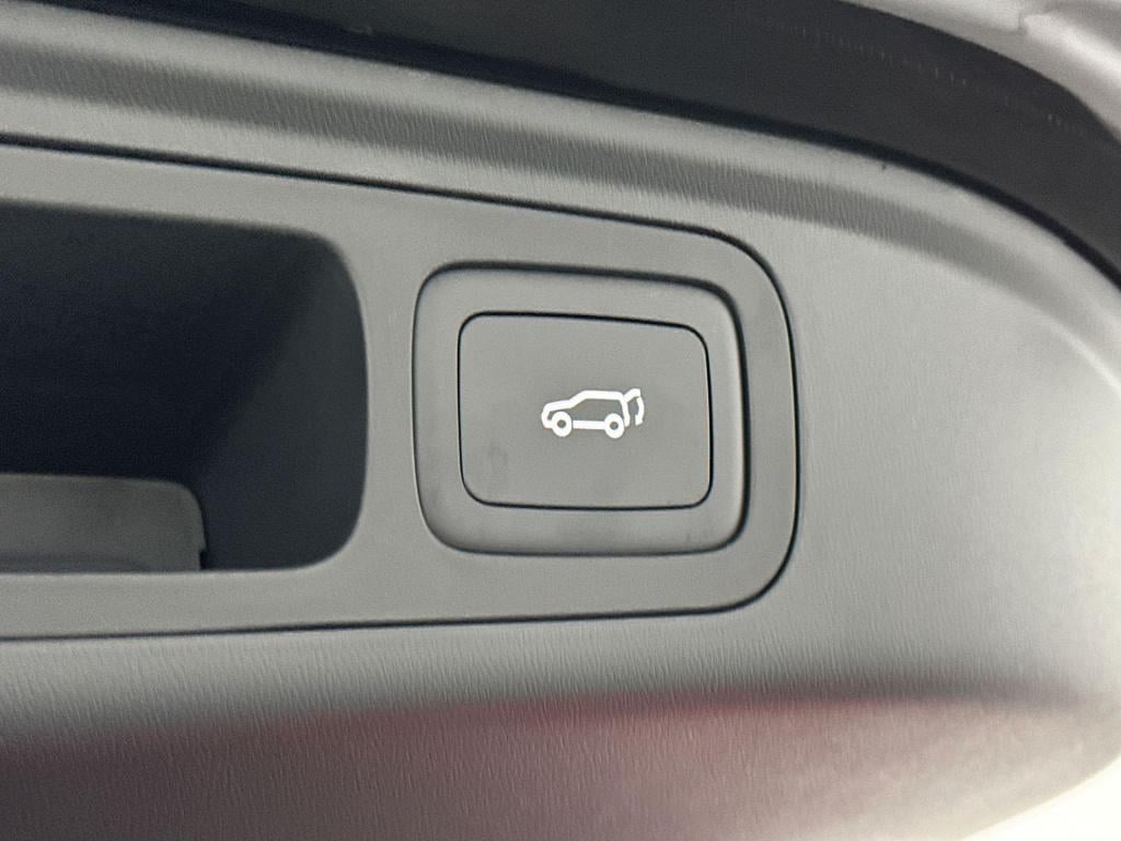 MG Onbekend mgs6 ev luxury 2wd 77 kwh | demo voordeel | head up display | a