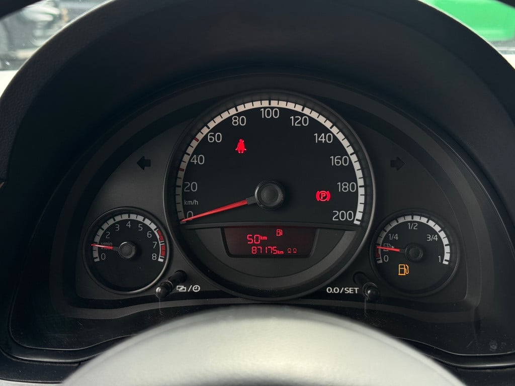 Volkswagen UP! 1.0 move up! bluemotion * airco * pdc * 5 deurs